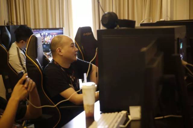 《Valorant》和《英雄联盟》玩家为慈善筹集超过300万美元