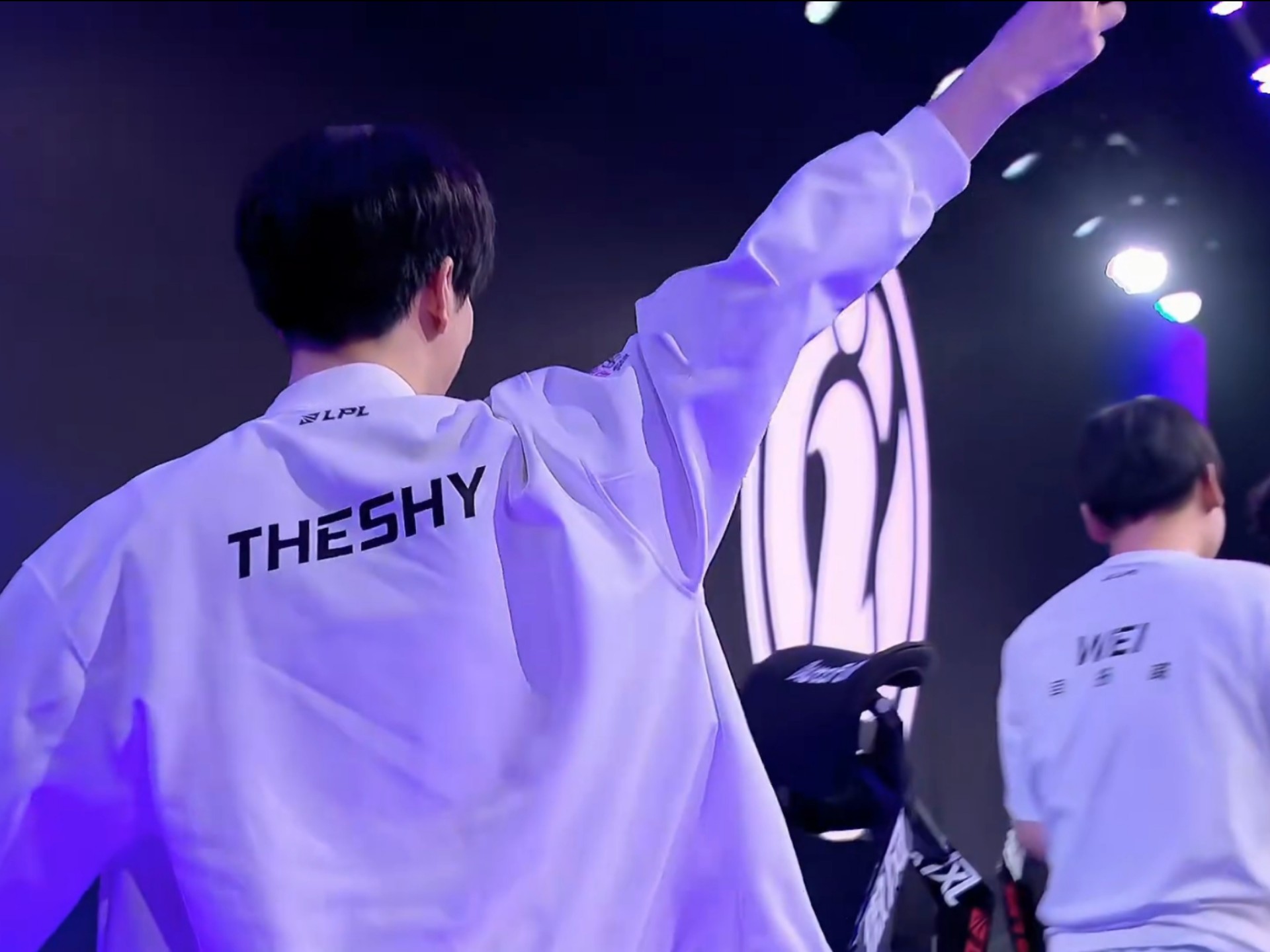 【数据前瞻】 Ninjas in Pyjamas vs JD Gaming 能否压制Rookie是获胜关键